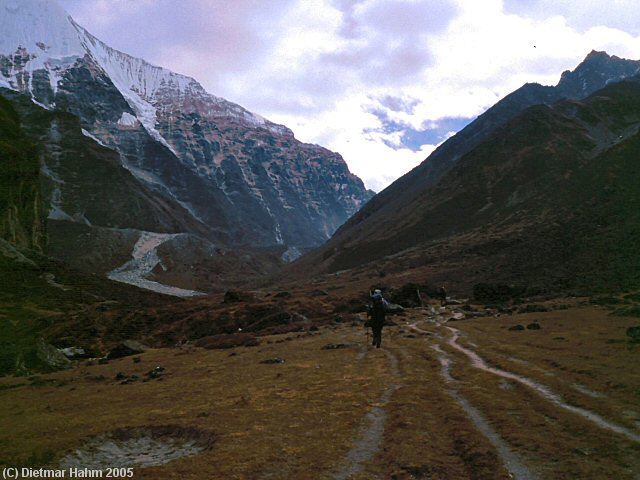 Aufbruch zum Tsho Rolpa