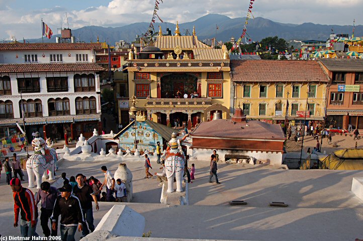 Auf dem Stupa