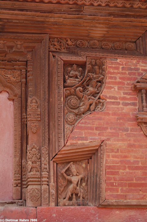 Schnitzereien am Jagannath Tempel