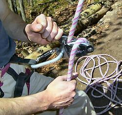 [Körpersicherung mit Grigri: Schritt 3]